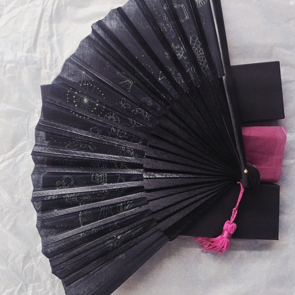 RARE VAN CLEEF & ARPEELS x DUVELLEROY LUCKY SPRING FAN – BOUTIQUE VIP GIFT - Picture 3 of 5